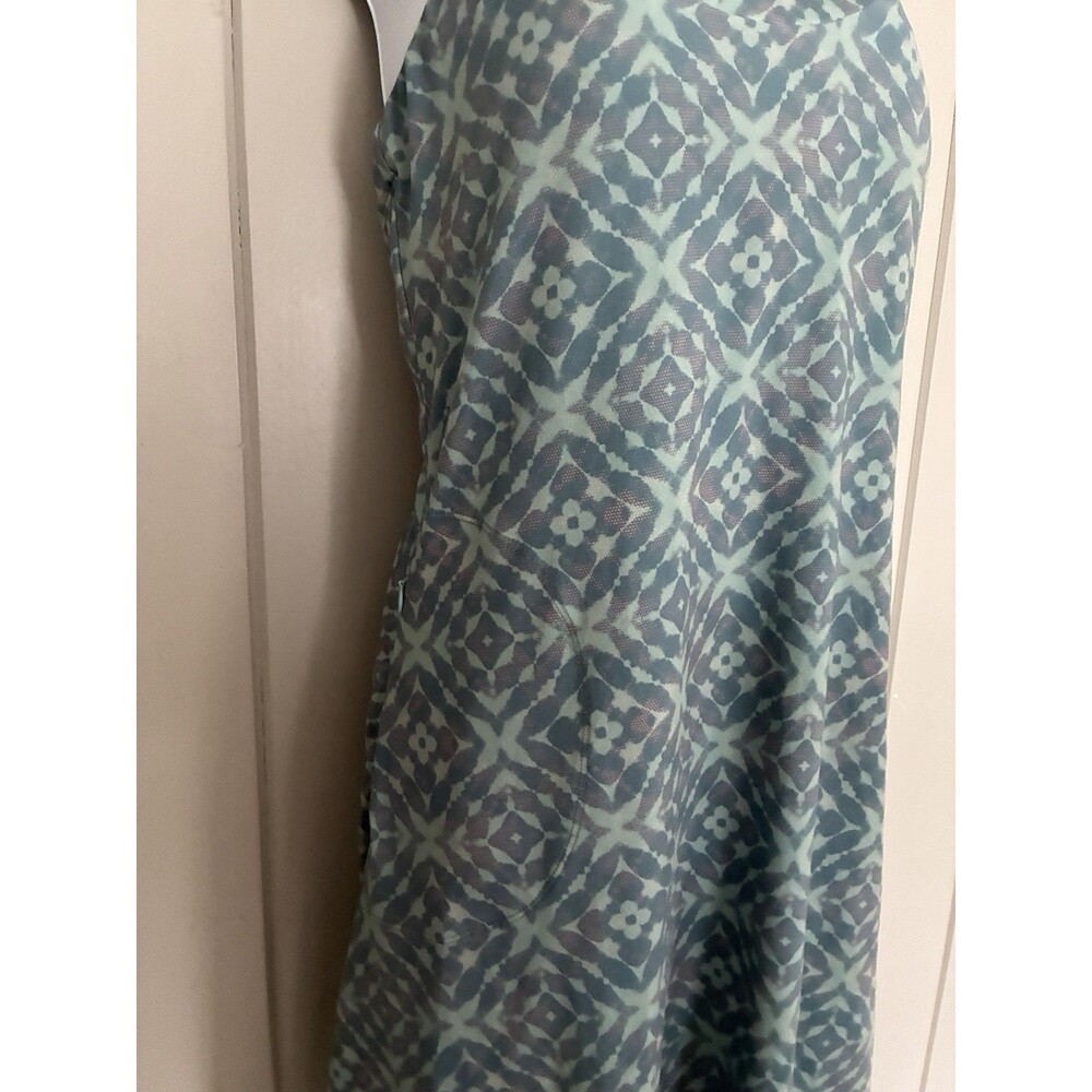Title Nine Yes Dress M Medium Cross Back Active Built-In Bra Laguna Green - Picture 4 of 6